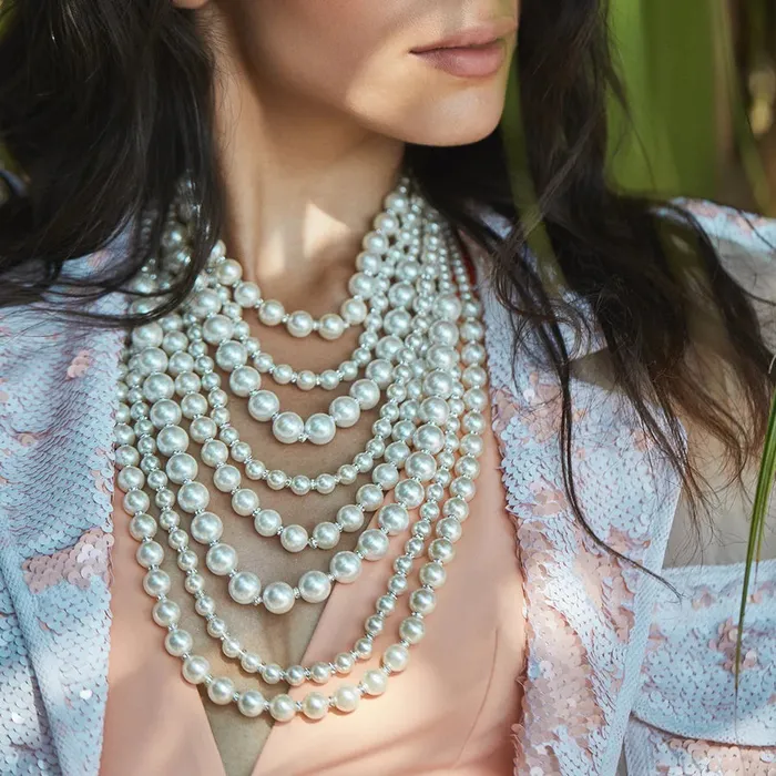 Necklaces PRERTO ECOMMERCE PRIVATE LIMITED Maharani Lumi Boias Pearl Diamond Floret Necklace Set
