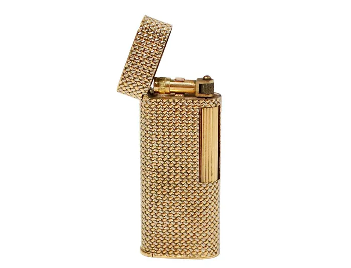 PreStyled Sets Van Cleef Arpels 1960s Dunhill 18k Solid Gold Refillable Lighter Vintage by Misty PreStyled Sets Van Cleef Arpels 1960s Dunhill 18k Solid Gold Refillable Lighter Vintage by Misty