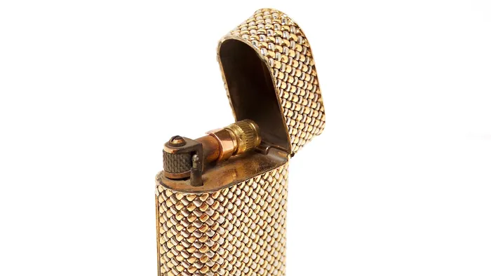 PreStyled Sets Van Cleef Arpels 1960s Dunhill 18k Solid Gold Refillable Lighter Vintage by Misty