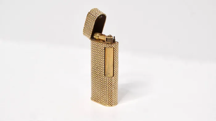 PreStyled Sets Van Cleef Arpels 1960s Dunhill 18k Solid Gold Refillable Lighter Vintage by Misty