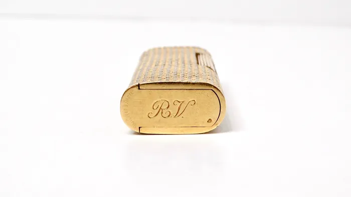 PreStyled Sets Van Cleef Arpels 1960s Dunhill 18k Solid Gold Refillable Lighter Vintage by Misty