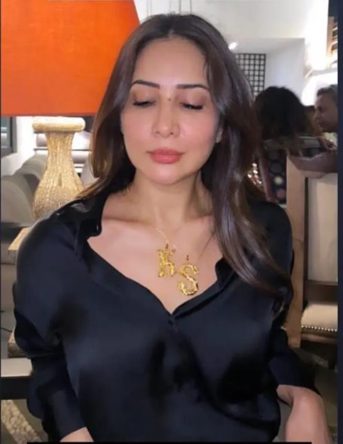 PRERTO ECOMMERCE PRIVATE LIMITED Necklaces Iniziale Gold Charm Necklace