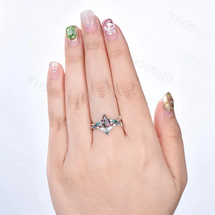 Rings PENFINE Vintage Rainbow mystic topaz engagement ring set kite cut art deco pear emerald alexandrite wedding ring set for women Art deco bridal set Rings PENFINE Vintage Rainbow mystic topaz engagement ring set kite cut art deco pear emerald alexandrite wedding ring set for women Art deco bridal set