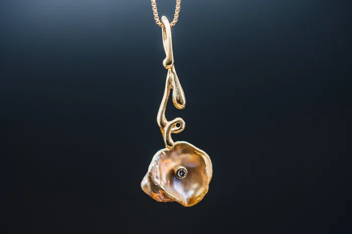 14k Yellow Gold Pearl and Diamond Pendant Art FX fine jewelry Necklaces