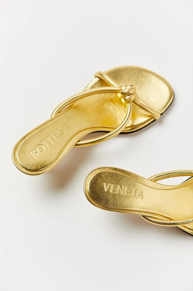 Bottega Veneta PreStyled Sets Gold Laminated Blink Mule Sandal