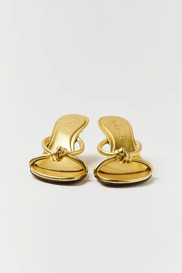 Bottega Veneta PreStyled Sets Gold Laminated Blink Mule Sandal