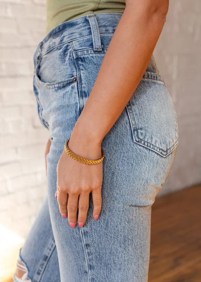 Bracelets panacheaccessories Luxe Gold Chunky Link Cuff Bracelet Bracelets panacheaccessories Luxe Gold Chunky Link Cuff Bracelet