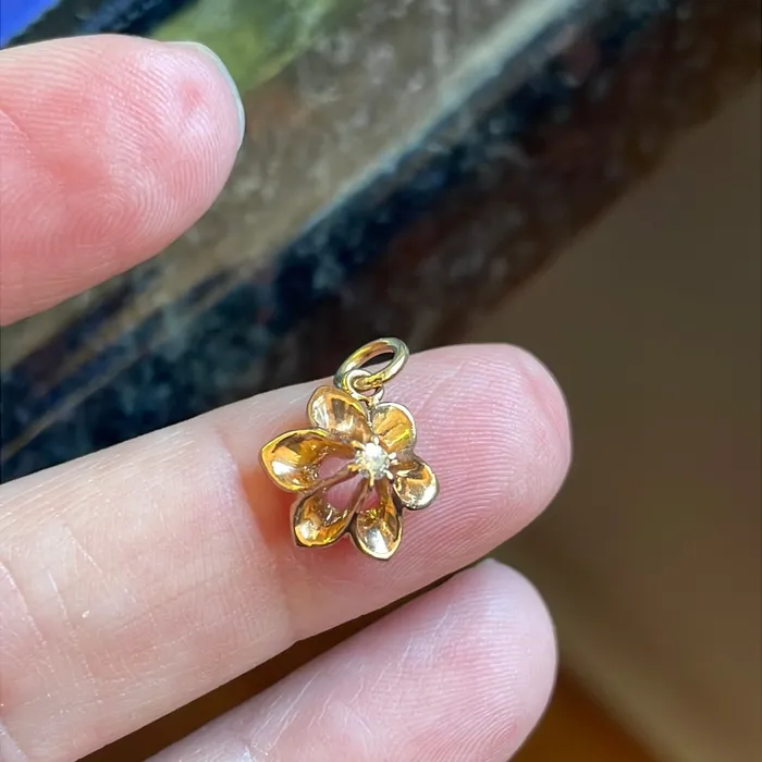 Diamond Flower Pendant 10k Gold Vintage Vintage Paris Jewelry Necklaces