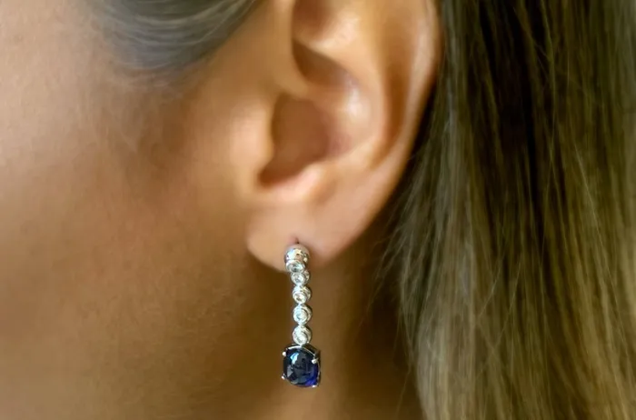 Earrings Albert Hern Earrings 18kt Gold Blue Sapphire Cabochon Diamonds Earrings Albert Hern Earrings 18kt Gold Blue Sapphire Cabochon Diamonds