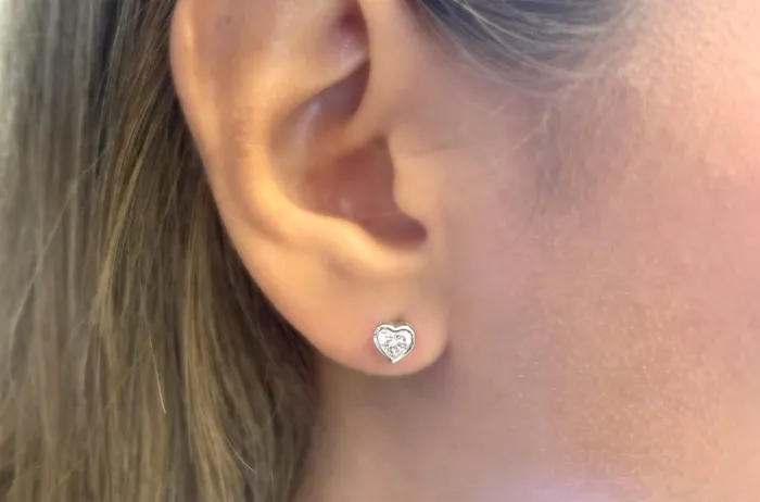 Earrings Albert Hern Earrings Heart Diamonds Studs in Platinum Earrings Albert Hern Earrings Heart Diamonds Studs in Platinum