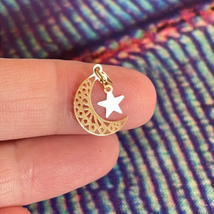 Love Vintage Paris Necklaces Filigree Moon Star Pendant 14k Gold Vintage