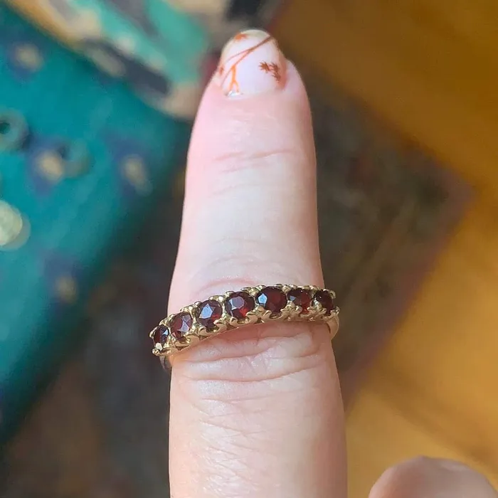 Love Vintage Paris Rings Garnet Half Eternity Ring 10k Gold Vintage