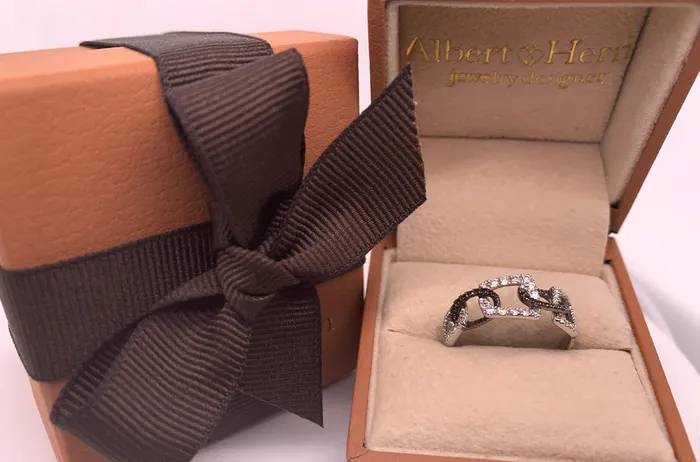 Rings Albert Hern Ring 18kt White Gold Black White Diamonds