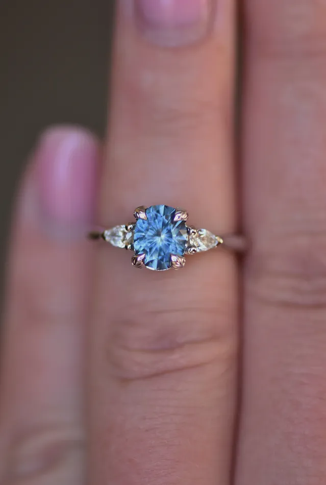Rings Albrecht Jewellery Montana Sapphire Leaf Engagement Ring Rings Albrecht Jewellery Montana Sapphire Leaf Engagement Ring