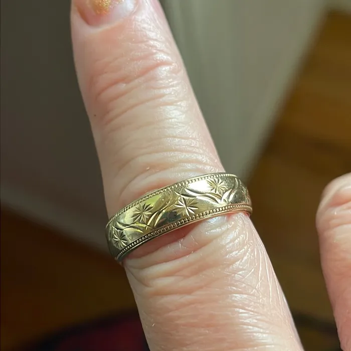 Rings Vintage Paris Jewelry Star Band 9K Gold Vintage Rings Vintage Paris Jewelry Star Band 9K Gold Vintage
