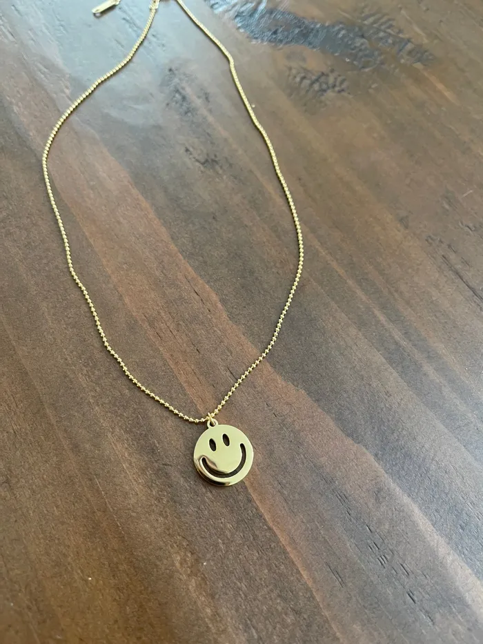 smile pendant necklace bubs sass Necklaces