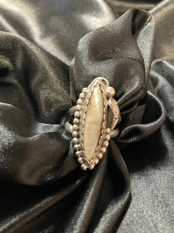 Chris Crosbys Purple Coyote Mussel Shell Ring Rings Chris Crosbys Purple Coyote Mussel Shell Ring Rings