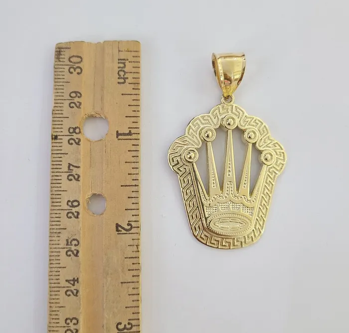 Globalwatches10 Charm Necklaces 10K Yellow Gold Crown Pendent Charm 6mm Rope Chain 22