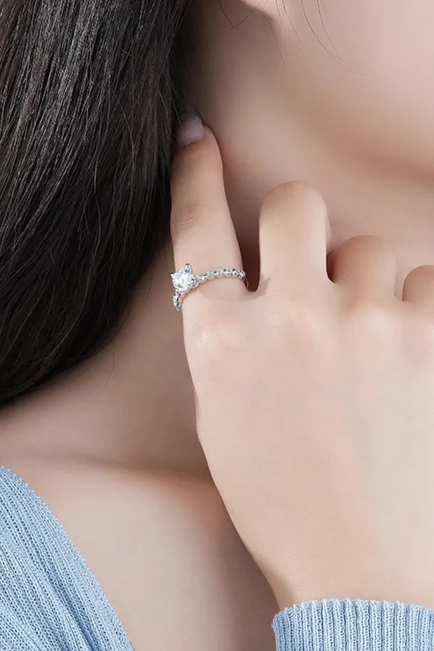 Rings Classic 4Prong Moissanite Ring Trendsi