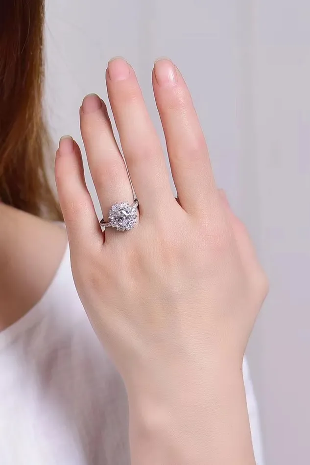 Trendsi Rings 2 Carat Moissanite Floral 925 Sterling Silver Ring