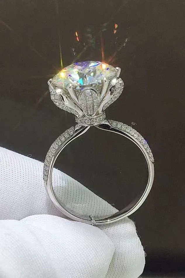 Trendsi Rings 5 Carat Moissanite Side Stone Ring