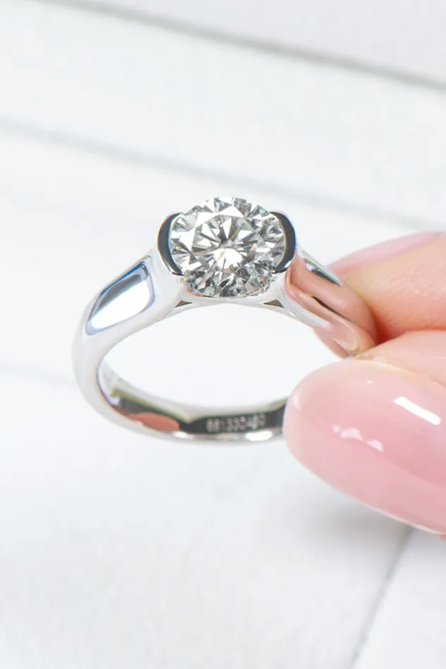 Trendsi Rings Looking Good 2 Carat Moissanite PlatinumPlated Ring