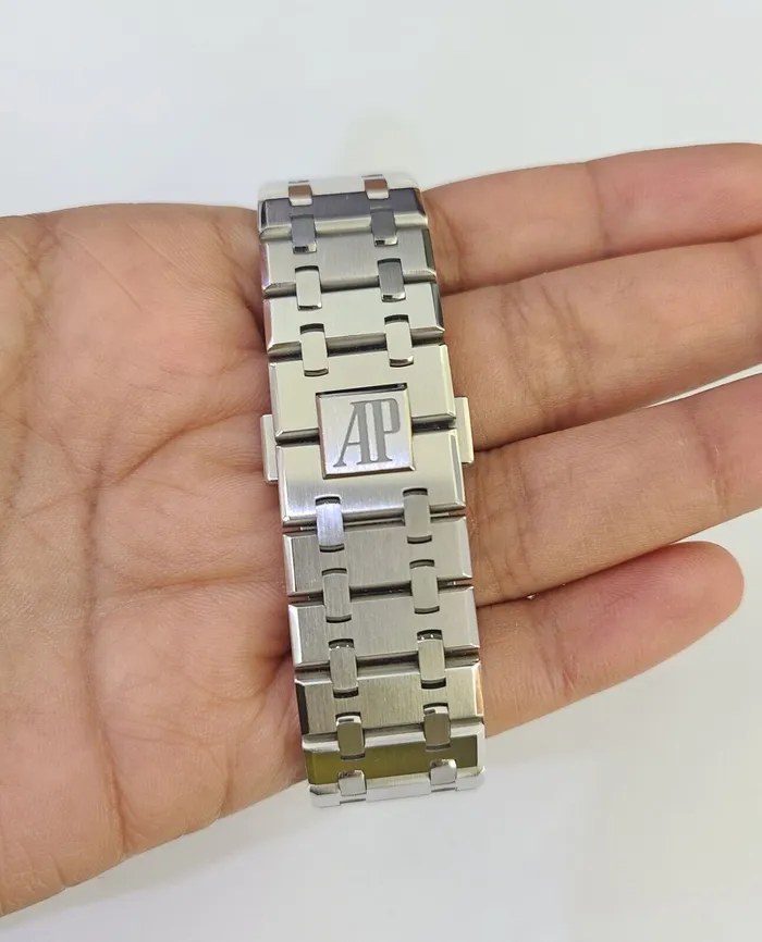 Watches Audemars Piguet Royal Oak 41mm Watch 15400STOO1220ST02 White Dial 2016 Year Audemars Piguet