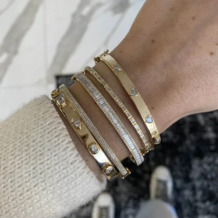 Alev Collection Necklaces Bezel Diamond Heart Bangle