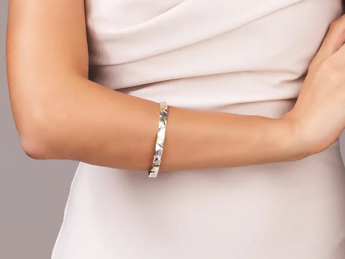 GG SILVER CLR GURHAN Century Sterling Silver Stacking Bangle Bracelet Jagged Surface Gold Accents Bracelets GG SILVER CLR GURHAN Century Sterling Silver Stacking Bangle Bracelet Jagged Surface Gold Accents Bracelets