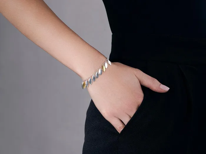 GG SILVER CLS Bracelets GURHAN Willow Sterling Silver Charm SingleStrand Bracelet 12mm Dangling Flakes Gold Accents GG SILVER CLS Bracelets GURHAN Willow Sterling Silver Charm SingleStrand Bracelet 12mm Dangling Flakes Gold Accents