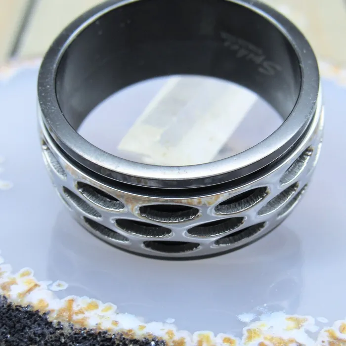Siren Body Jewelry Rings Mens spinner ring size 10 black titanium iop band stainless steel geometric pattern spinning design Siren Body Jewelry Rings Mens spinner ring size 10 black titanium iop band stainless steel geometric pattern spinning design